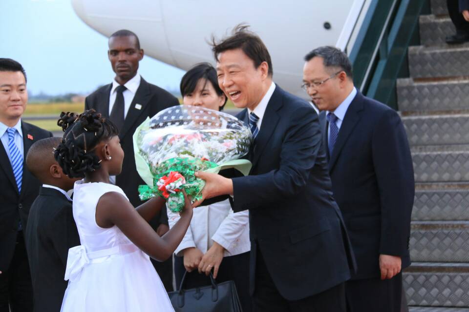 Le Burundi accueille S.E LI Yuanchao pour une visite de deux jours