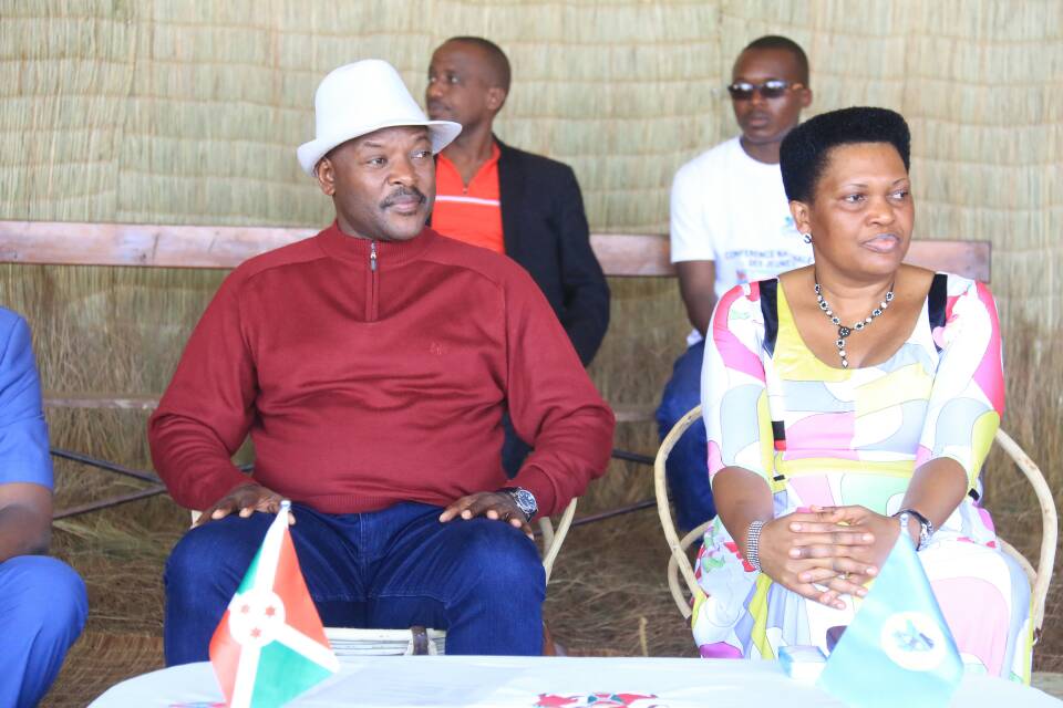 Son Excellence le Président Pierre NKURUNZIZA dans sa commune natale Mwumba pour la célébration de la fête communale