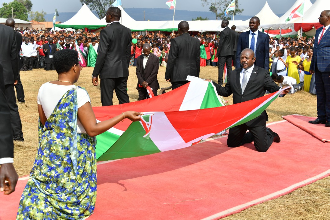 Une prière pour le Burundi couronne la prière d’action de grâce de la famille présidentielle