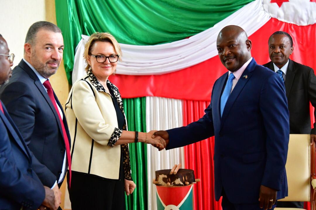Le Chef de l’Etat reçoit le Directeur de la Banque Mondiale au Burundi