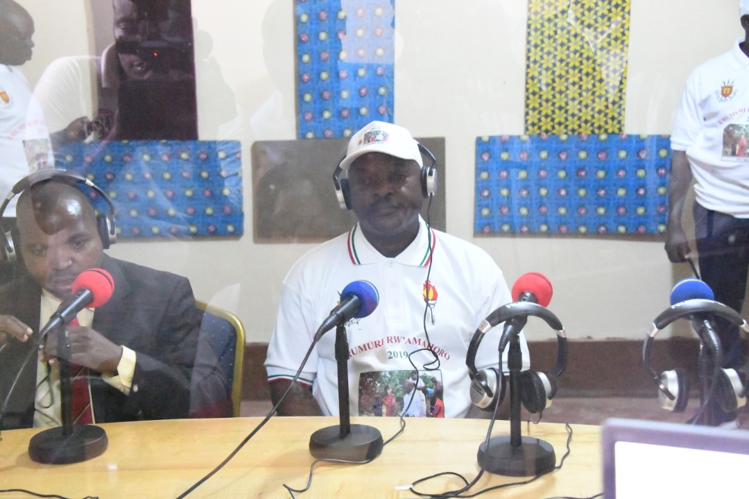 Le Chef de l’Etat lance les émissions de la Radio Ubuzima de Kayanza