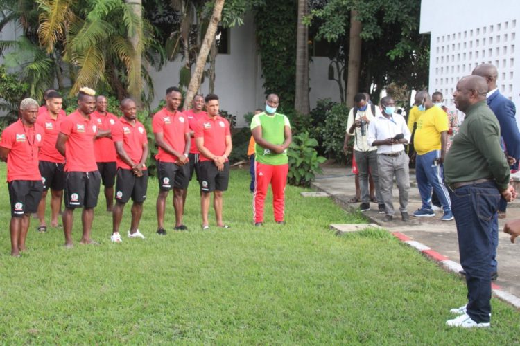 Head of State meets Intamba national team