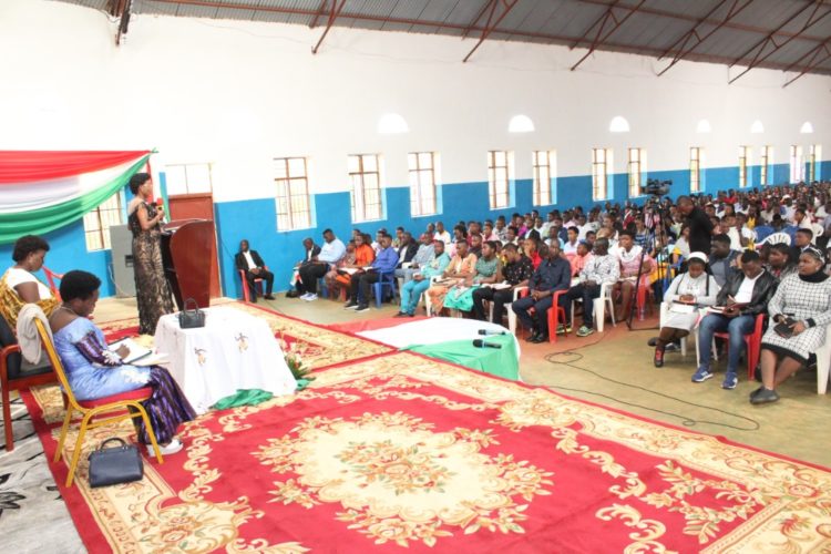The First Lady advises young people to have a vision