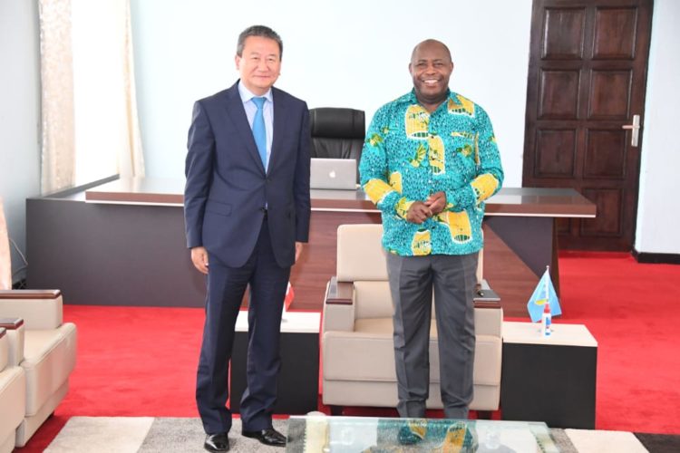 Le Président de la République reçoit en audience l’Envoyé Spécial du Secrétaire Général de l’ONU dans la Région des Grands Lacs