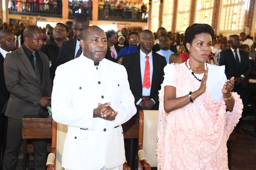 Le Président Ndayishimiye demande aux Burundais de puiser dans le Saint Esprit la force de se réconcilier et de se pardonner mutuellement