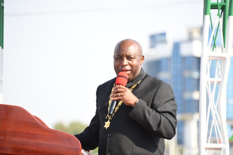 The Head of State calls for respect of the population, the national territory and the laws in force