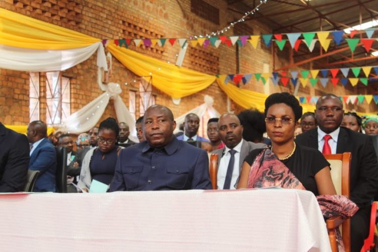 Le Président Ndayishimiye salue la contribution de la Paroisse Murayi à la tolérance religieuse au Burundi