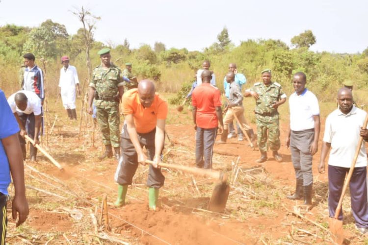 Le Vice-président burundais exhorte la population à s’impliquer davantage dans le développement socio-économique.