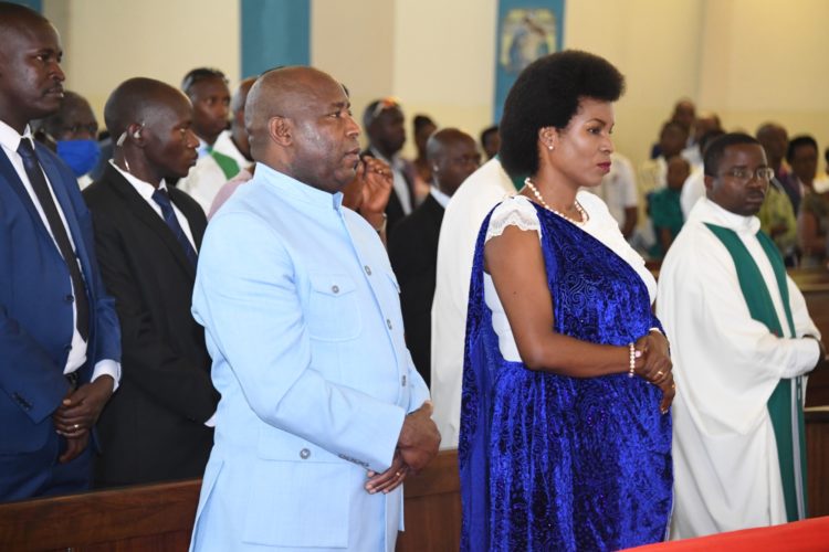 Le Président Ndayishimiye invite les Burundais à changer le comportement hypocrite