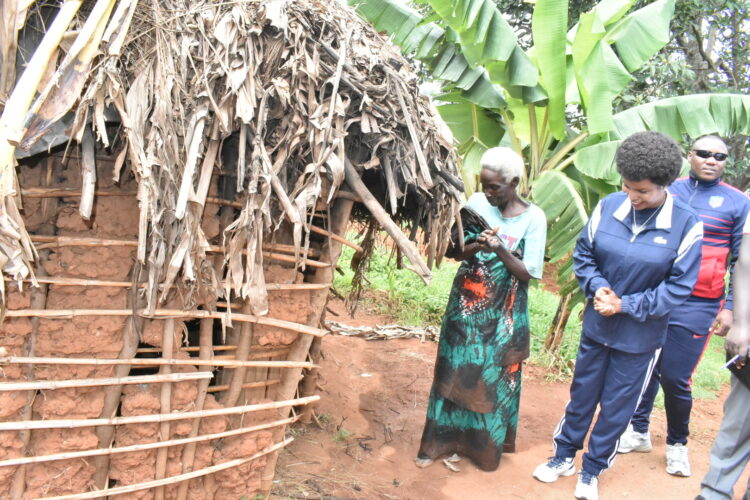 La Première Dame exhorte le peuple Batwa à se défaire de la mendicité