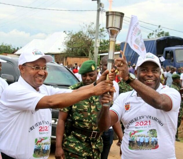 Le Chef de l’Etat inaugure des infrastructures en Mairie de Bujumbura à l’occasion de la 15ème Edition du Flambeau de la Paix