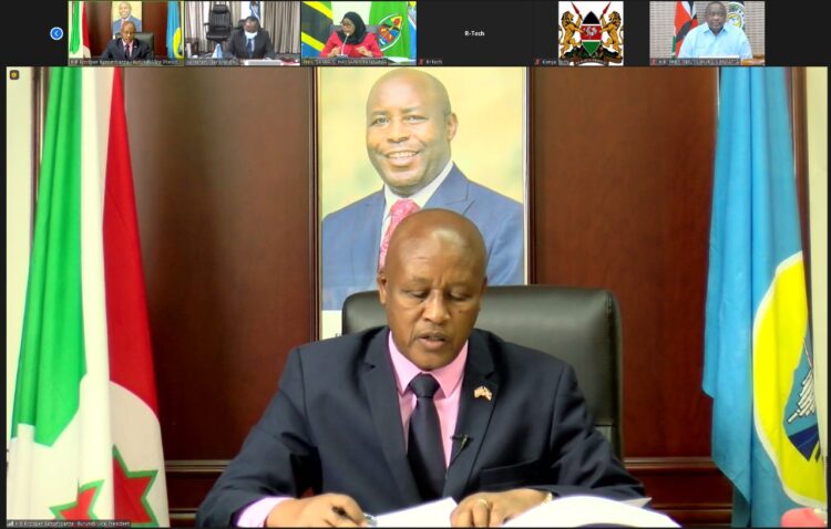 Le Vice-Président Burundais participe au 18ème sommet extraordinaire de la Communauté Est Africaine