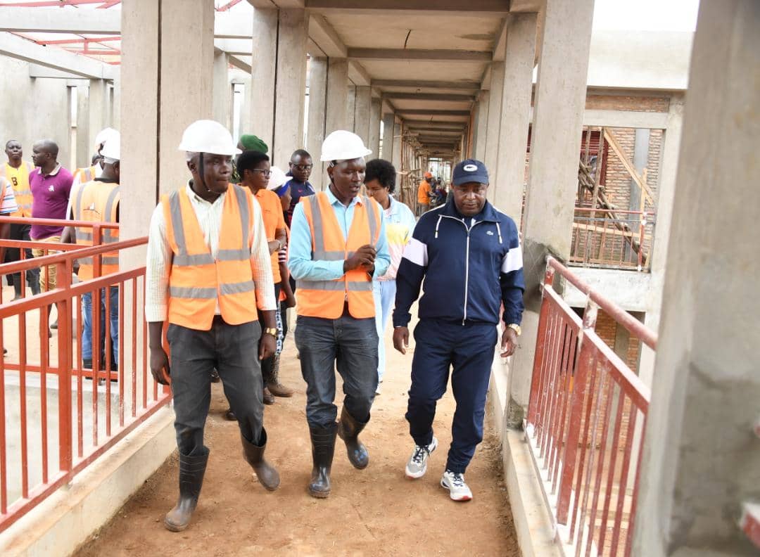 Le Chef de l’Etat visite le chantier du Centre Régional de Formation Technique, Professionnelle et de Perfectionnement en Province Karusi