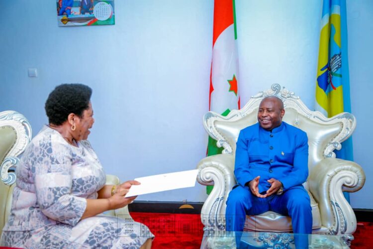 Le Président Ndayishimiye reçoit un message de félicitations de son Homologue Sud Africain à l’occasion du 60ème anniversaire de l’indépendance du Burundi