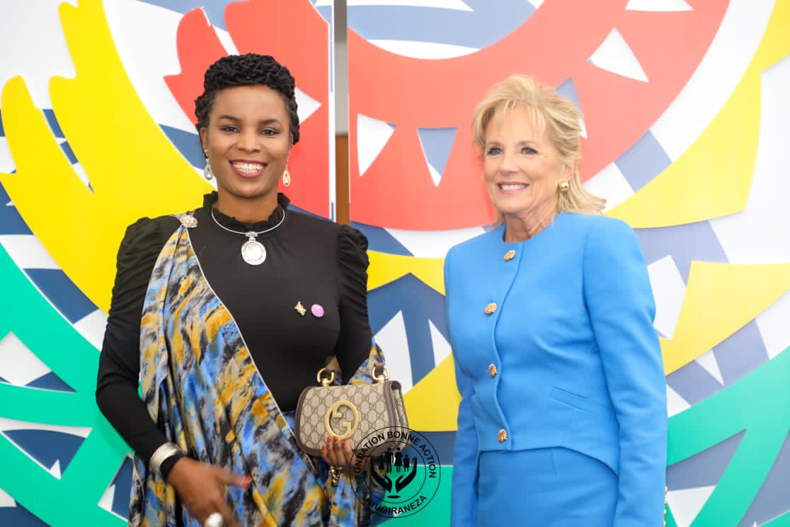 A l’occasion du Sommet USA-Africa à Washington DC, la Première Dame SE Angeline NDAYISHIMIYE a rencontré différents partenaires, SE Dr Jill Biden, la Première Dame des USA et d’autres Premières Dames d’Afrique