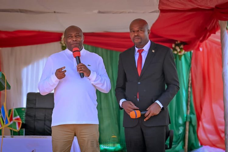 Le Président Ndayishimiye présente le nouveau gouverneur de Ngozi