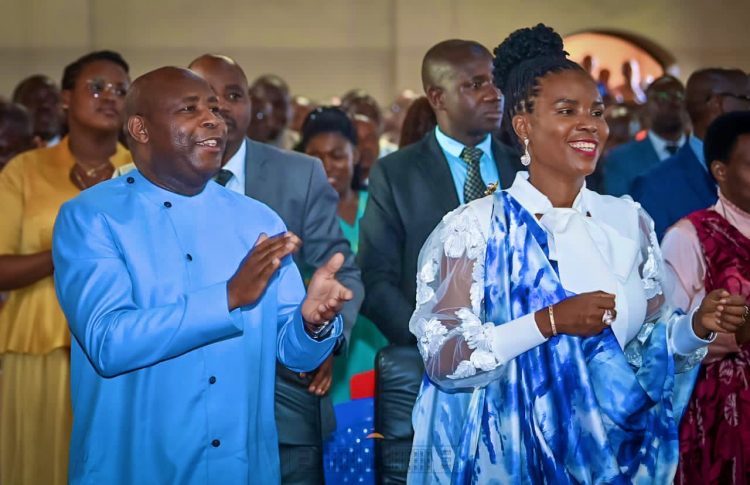 LE CHEF DE L’ETAT EVARISTE NDAYISHIMIYE APPELE LES BURUNDAIS A NE JAMAIS OUBLIER LES BIENFAITS DU SEIGNEUR ET DE TOUJOURS LUI RENDRE GRACE