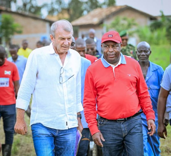 Le Président Ndayishimiye encourage les initiatives privées dans l’Agroelevage