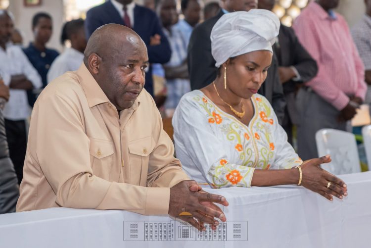 Le Président Ndayishimiye a célébré le dimanche de la joie à l’église catholique du GMIR