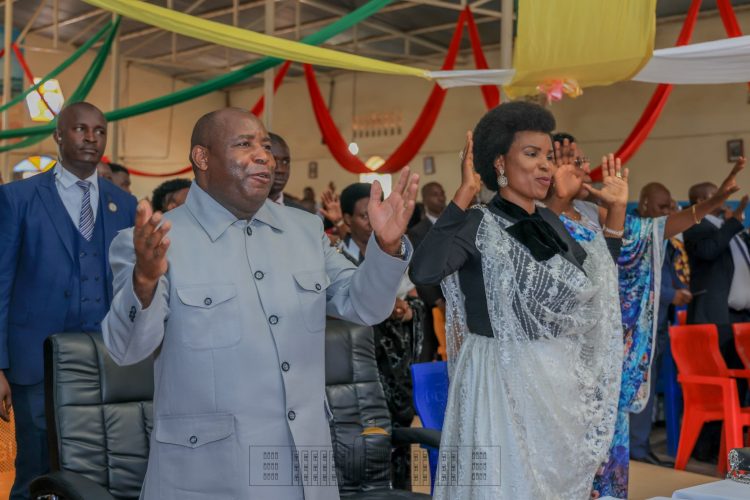 Le Président Burundais exhorte les leaders à se repentir et à rompre avec les mauvaises pratiques de vol et de corruption qui minent le développement du pays
