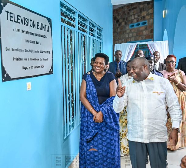 Le Président Ndayishimiye a inauguré la Télévision Buntu de la Fondation Buntu