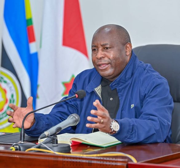 Le Président Ndayishimiye réunit les gouverneurs à Kirundo pour arrêter des stratégies d’améliorer la vie de la population