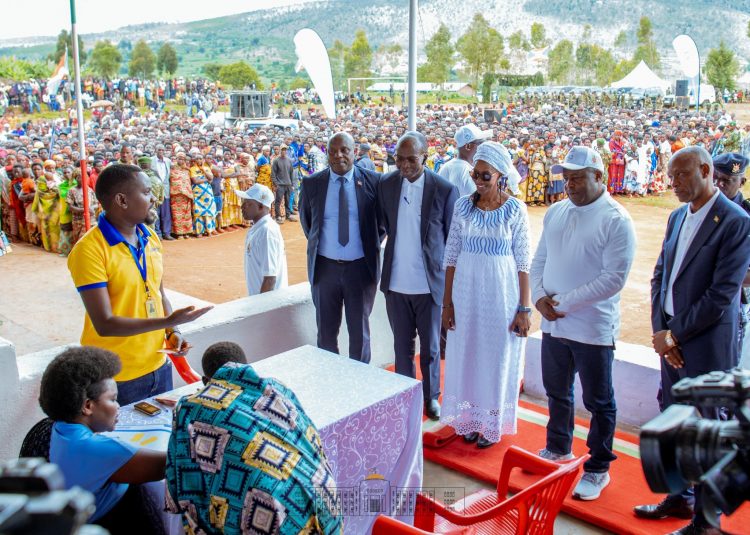 Le Président Ndayishimiye lance le Projet Merankabandi II à Kayokwe