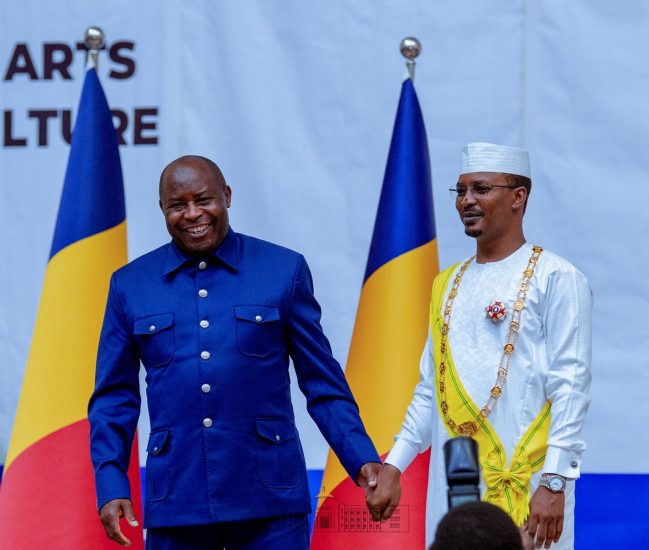Participation du Président Evariste NDAYISHIMIYE aux cérémonies d’investiture du Président Tchadien, Mahamat Idriss Deby Itno