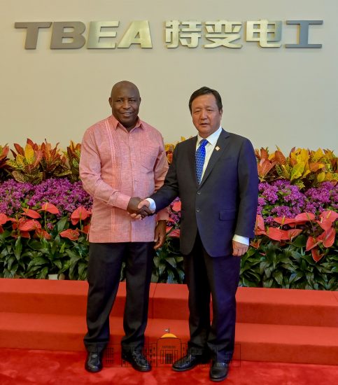 Le Président Burundais rencontre les investisseurs chinois en marge du FOCAC