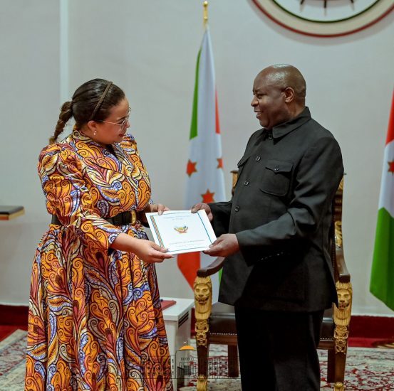 Le Président Ndayishimiye reçoit un Envoyé Spécial de son homologue congolais