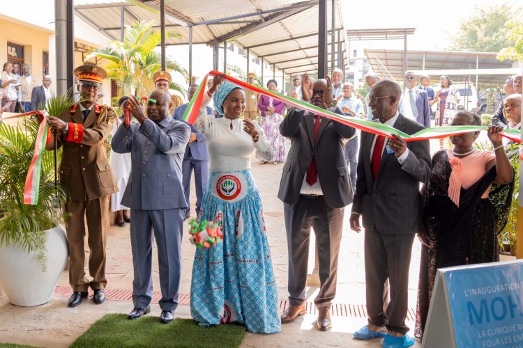 Le Chef de l’Etat visite et inaugure les travaux de modernisation de l’hôpital militaire de Kamenge
