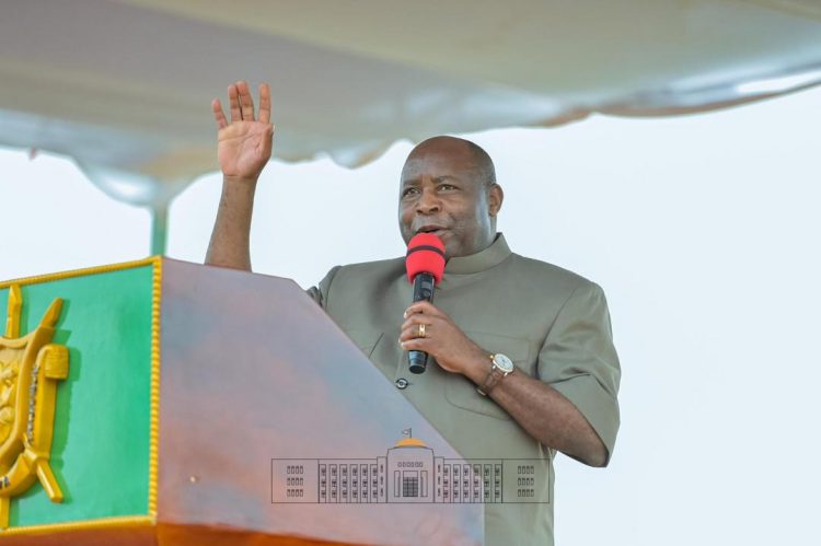 Le Président Ndayishimiye présente des excuses publiques pour des injustices et discriminations commises par les régimes post-coloniaux aux peuples autochtones et promet des mesures de réparation