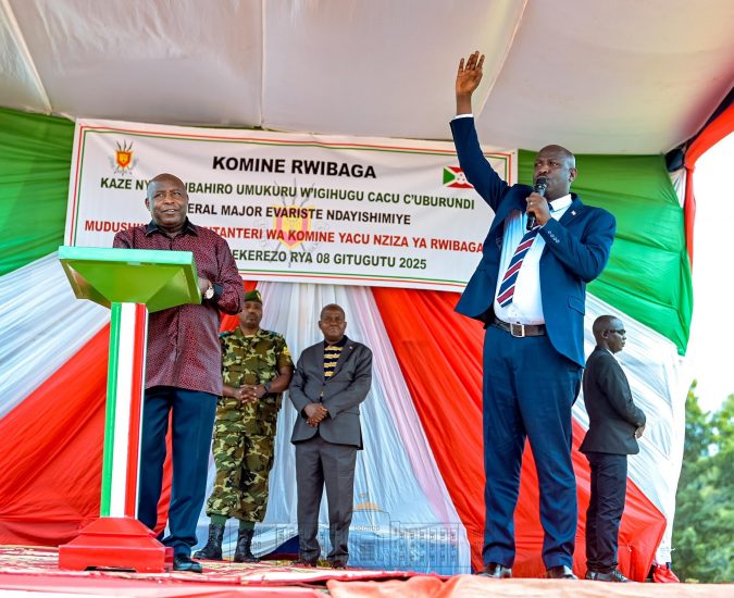Présentation du nouvel Administrateur communal de Rwibaga par le Chef de l’État, S.E. Évariste Ndayishimiye