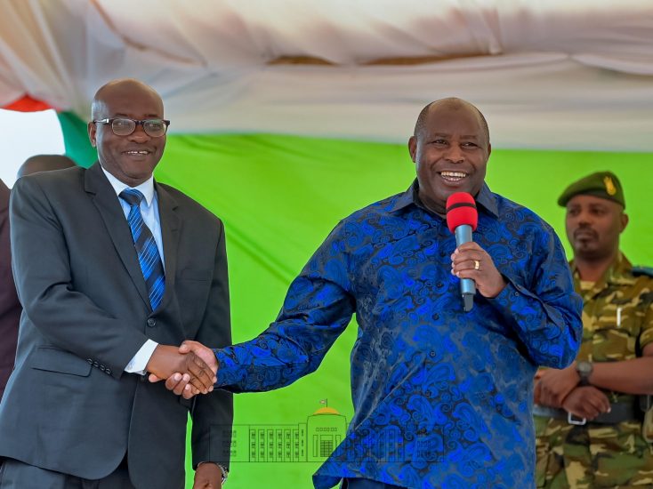 Kayanza accueille son nouvel Administrateur présenté par le Président Ndayishimiye