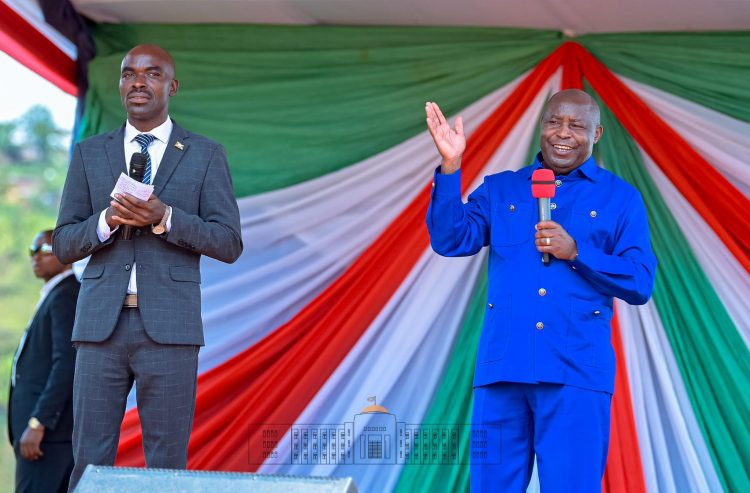 Le Président Ndayishimiye appelle à l’unité et à l’engagement citoyen pour un Burundi prospère à Bukinanyana