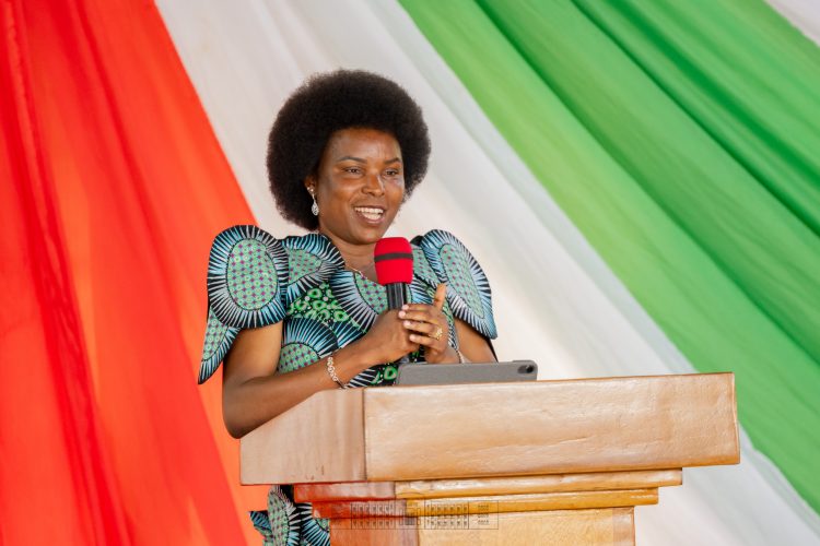 La Première Dame appelle les jeunes à valoriser leurs talents au service du Burundi