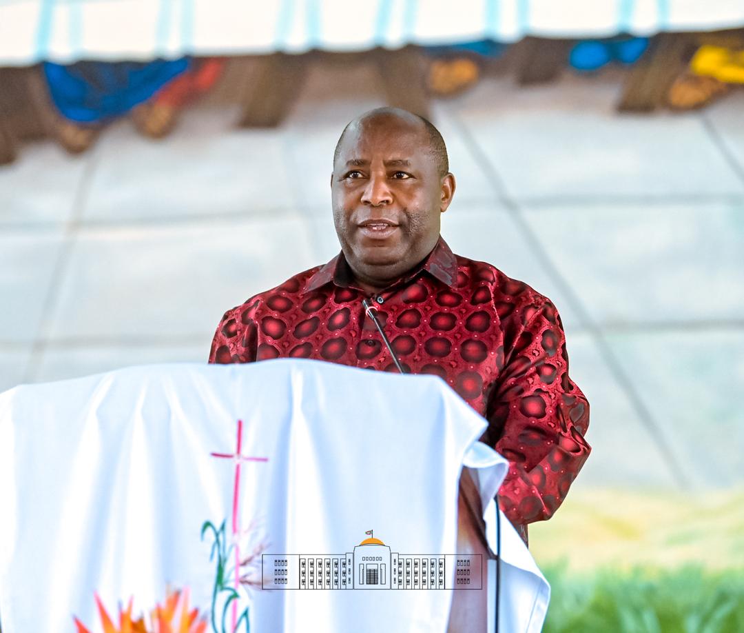 Le Président Evariste Ndayishimiye anime une retraite Pascale pour les officiers de la FDNB et de la PNB et leurs épouses