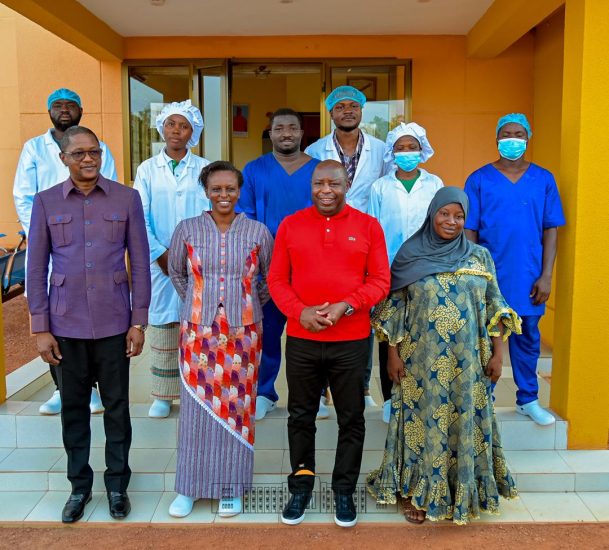 Ouagadougou: le Président Évariste Ndayishimiye soutient l’entrepreneuriat burundais et salue les initiatives de développement local