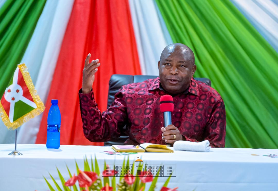 Le Président Évariste Ndayishimiye appelle à une mobilisation générale pour une ville propre
