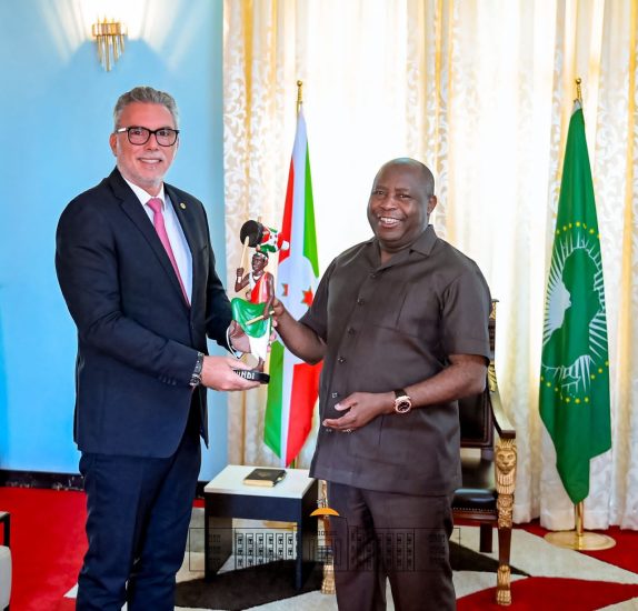Diplomatie et coopération régionale : le Président Ndayishimiye en audience avec le PAM et la CIRGL