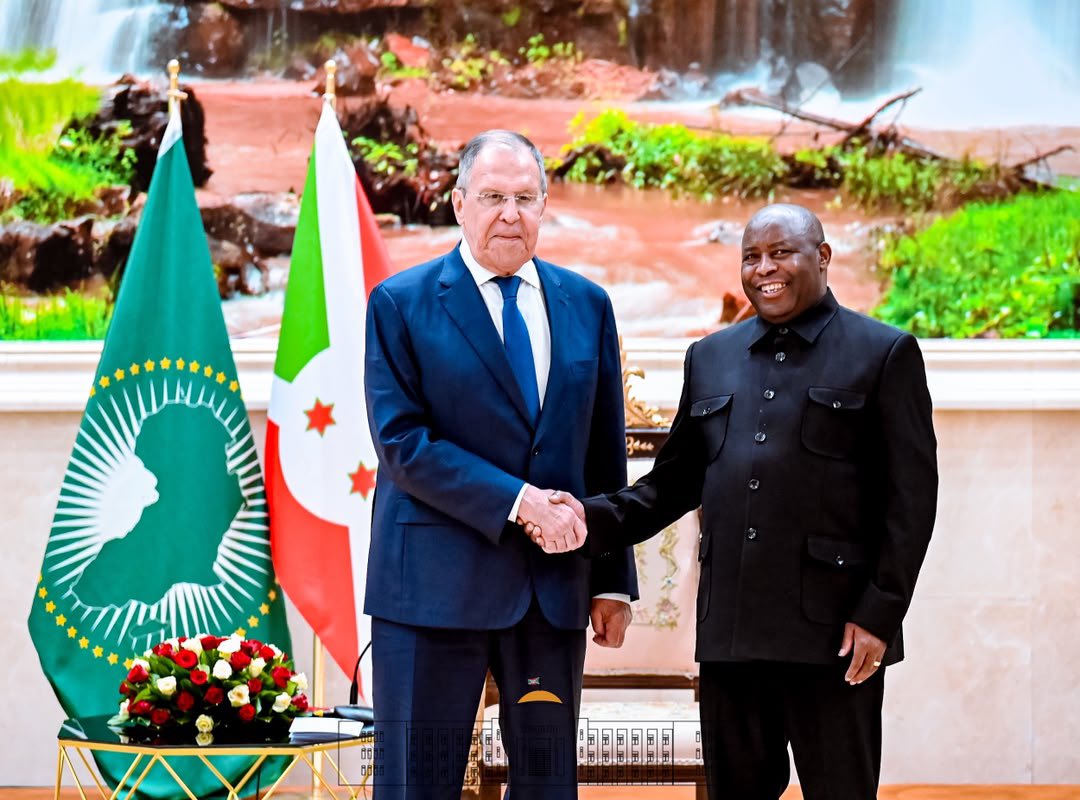 Le Président Evariste Ndayishimiye reçoit le Ministre russe des Affaires Etrangères Sergueï Lavrov