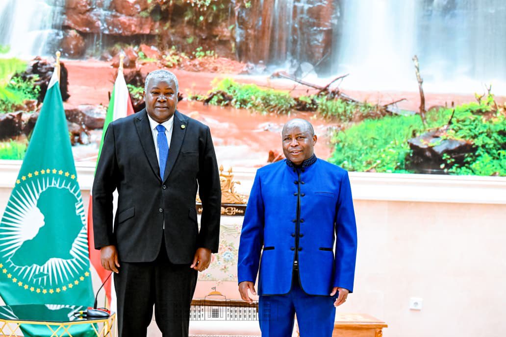 Le Président du Burundi reçoit le Secrétaire Général de la Communauté de l’Afrique